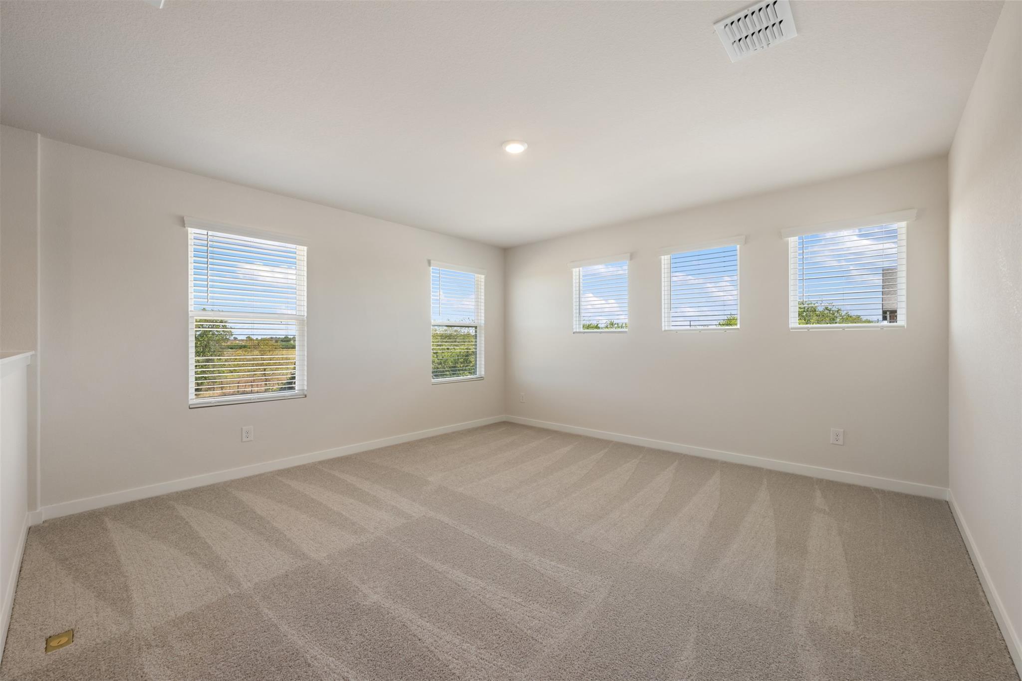 237 Kirra Ct Property Photo 25