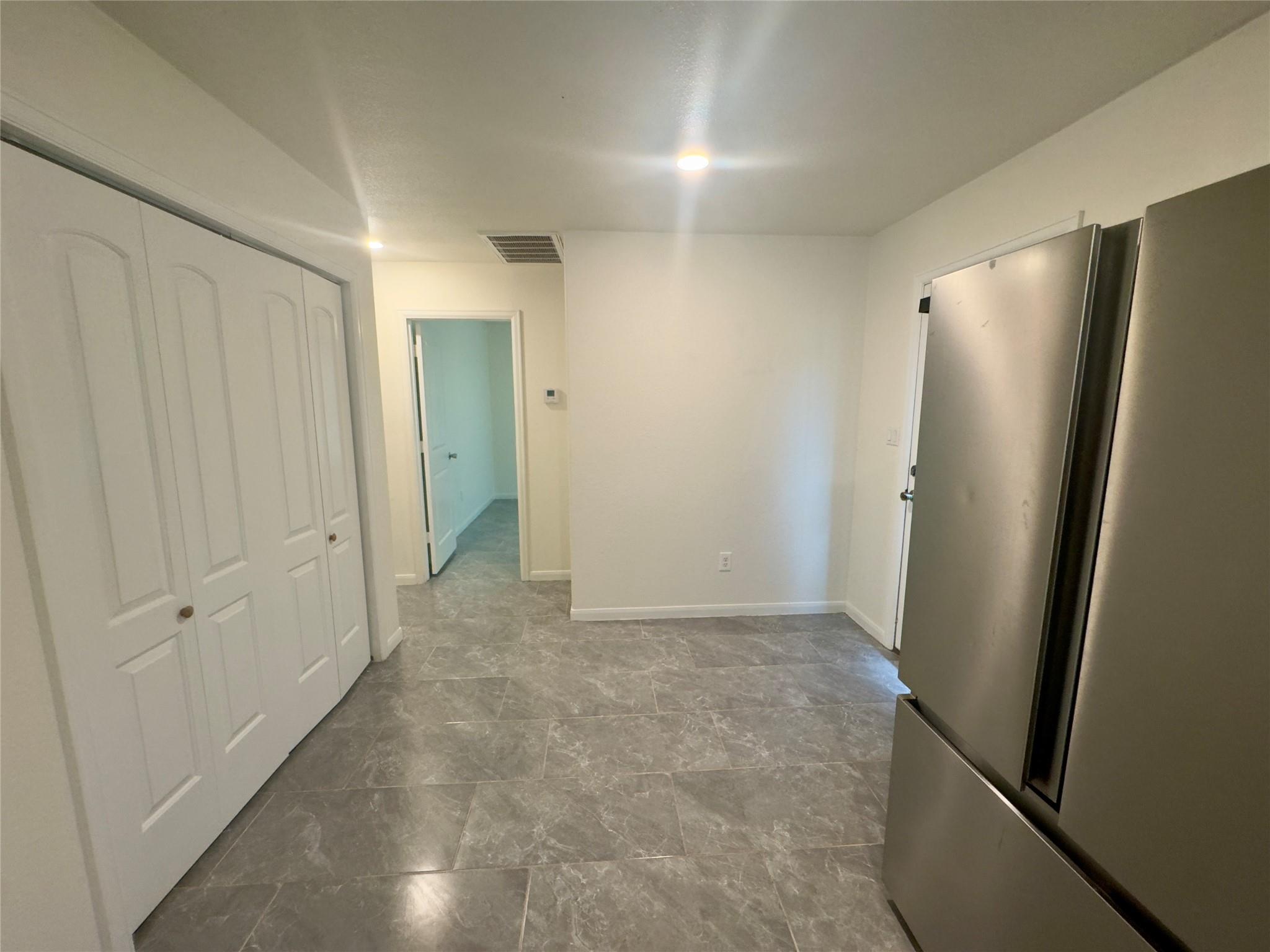 513 W China St #b Property Photo 10