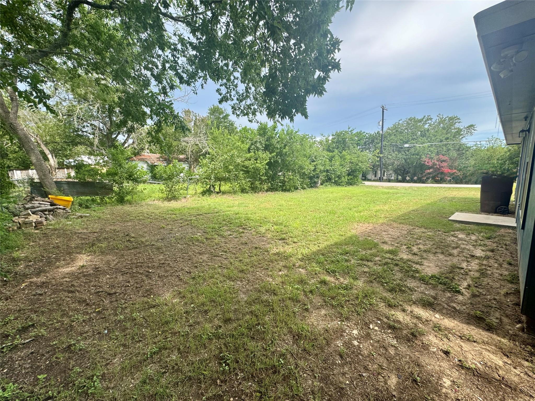 513 W China St #b Property Photo 19