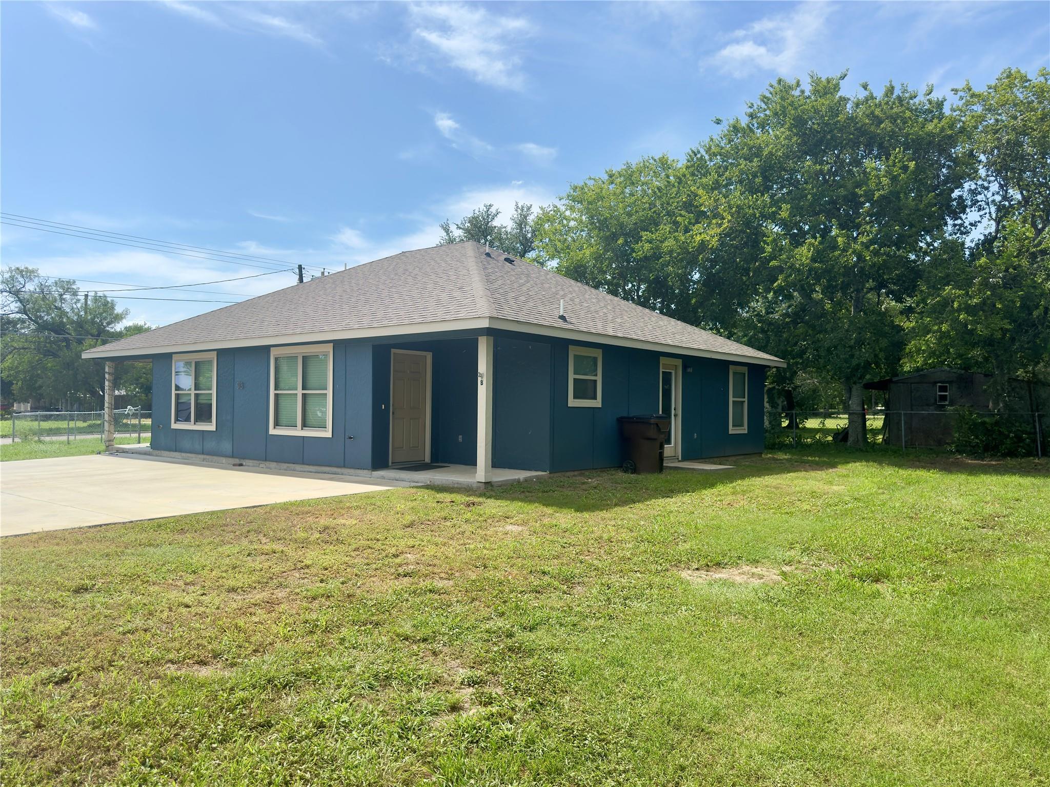 513 W China St #b Property Photo 21