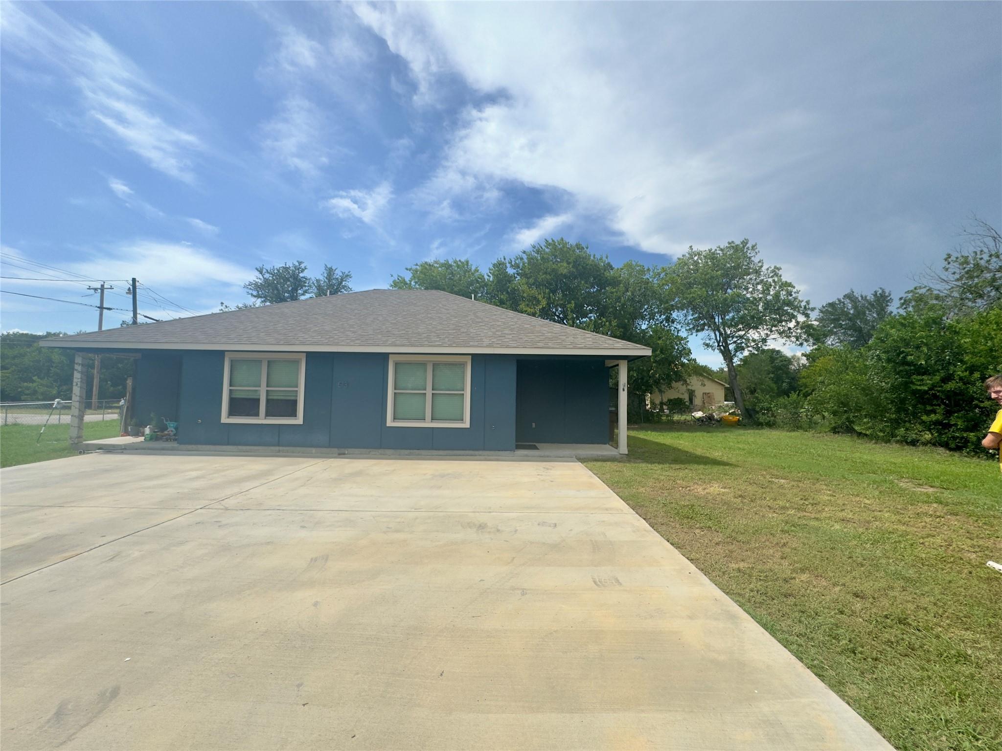 513 W China St #b Property Photo 23