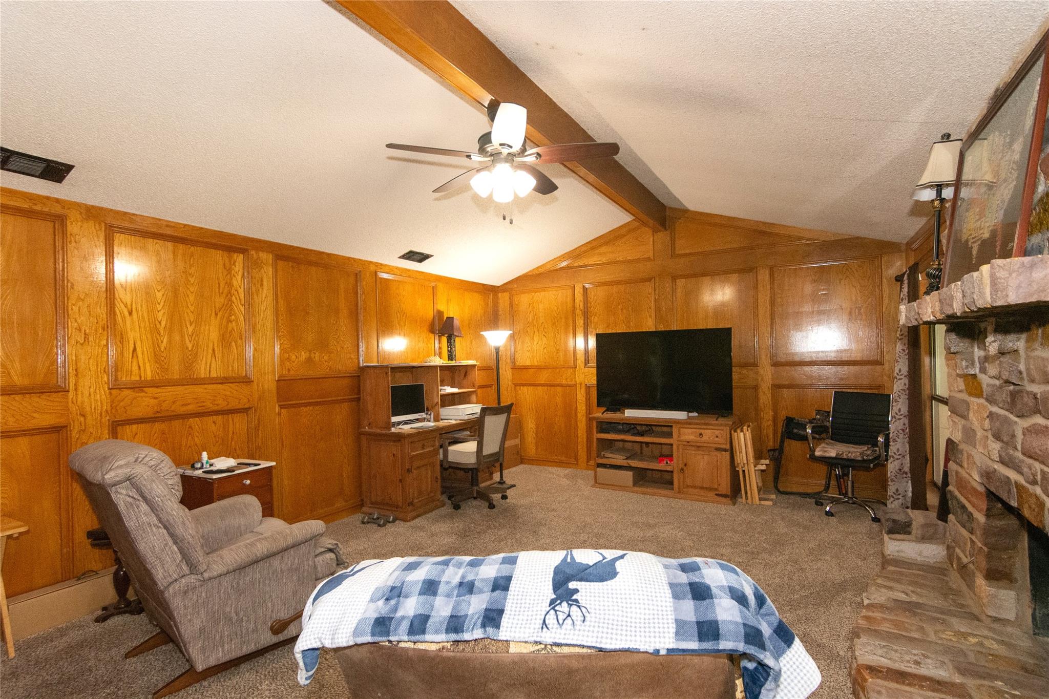 1810 Hermitage Dr Property Photo 11