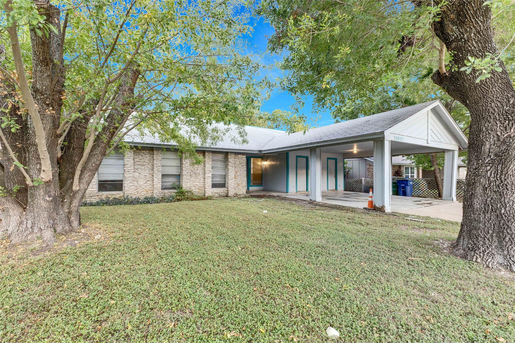 10801 Lanshire Dr #A Property Photo 1