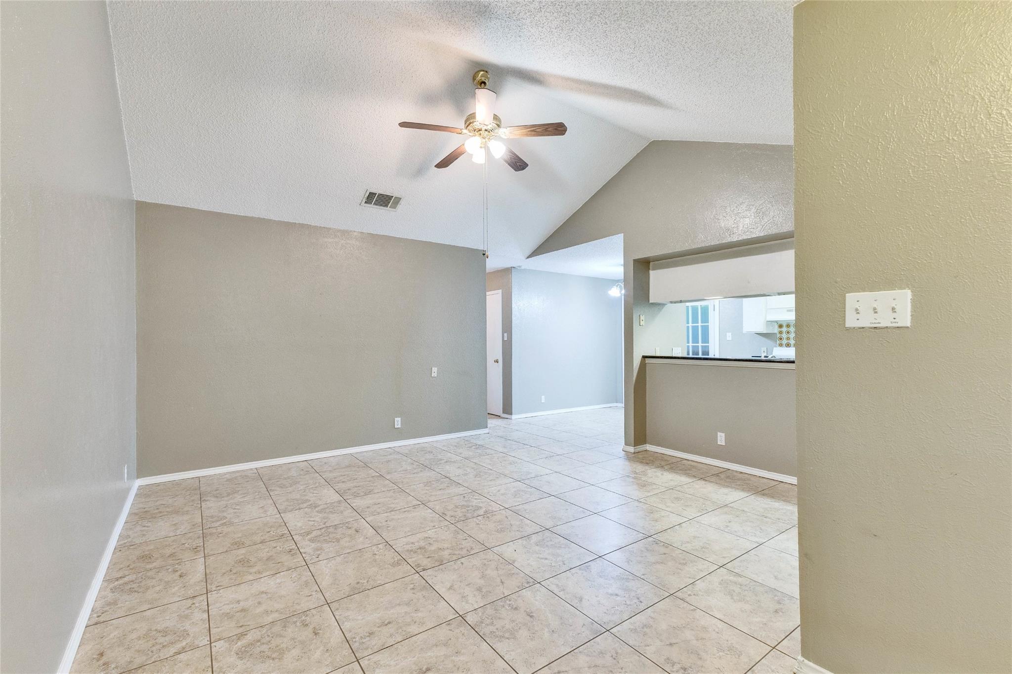 10801 Lanshire Dr #a Property Photo 3