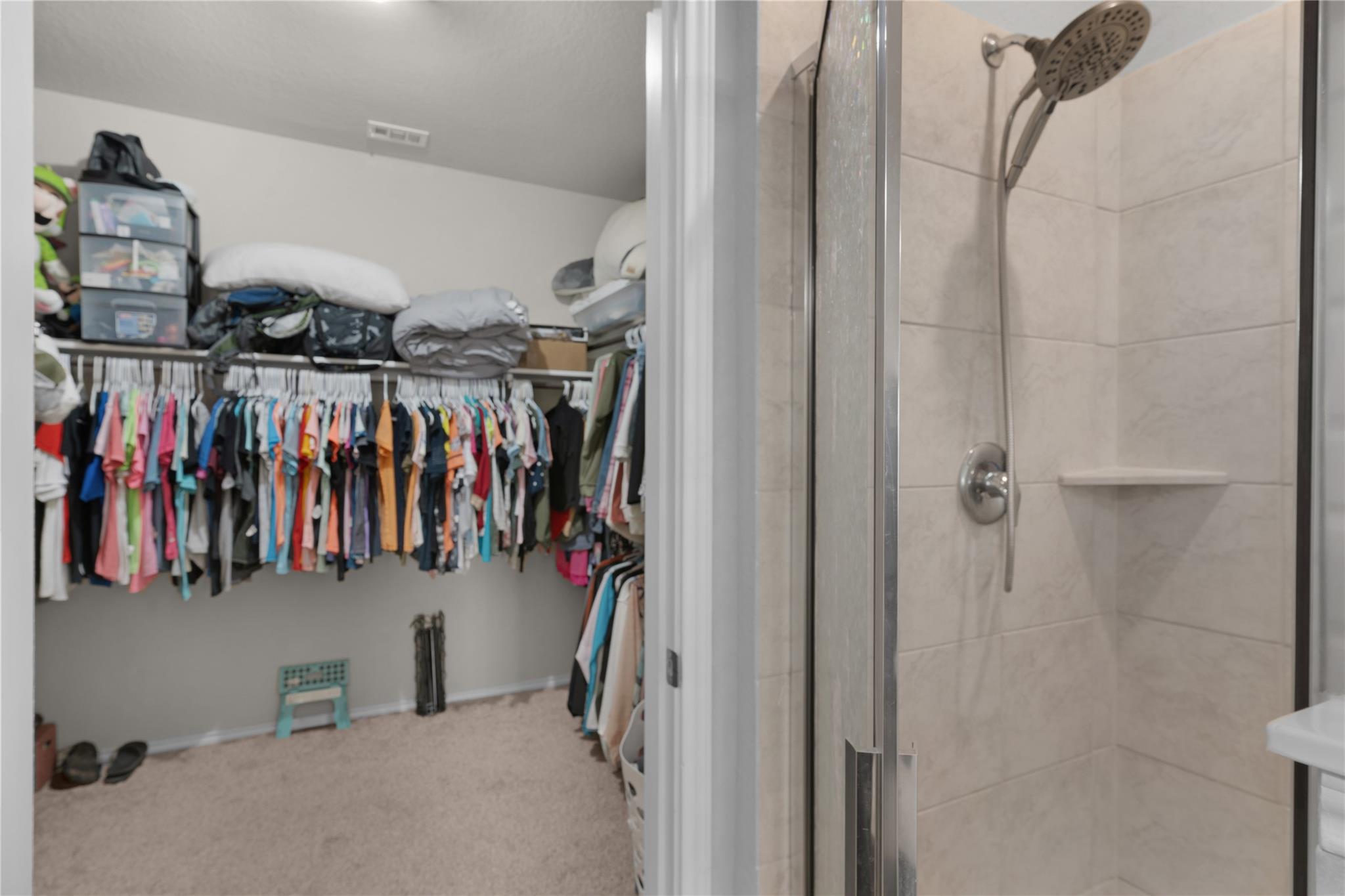1027 Slight St Property Photo 18