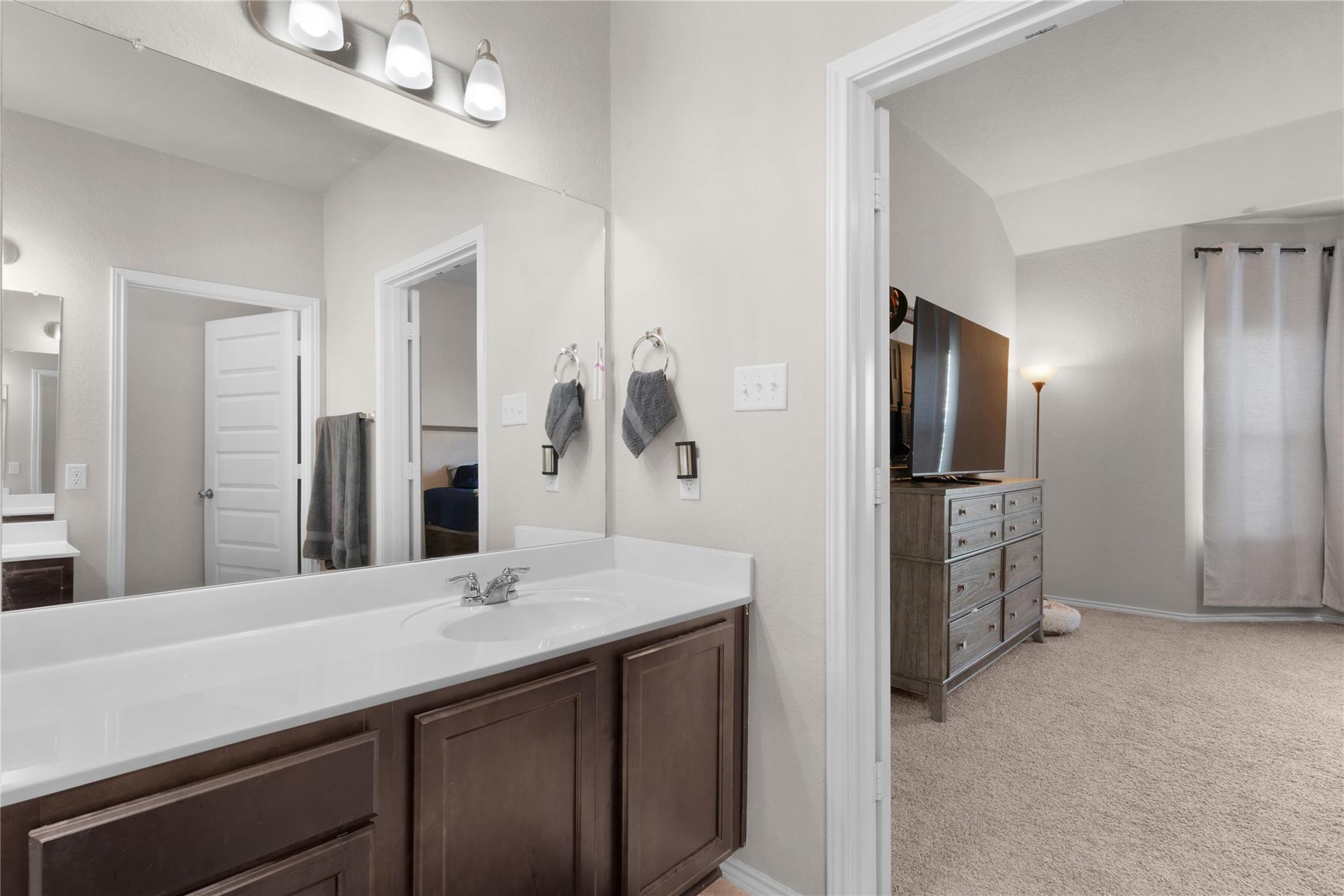 1027 Slight St Property Photo 19