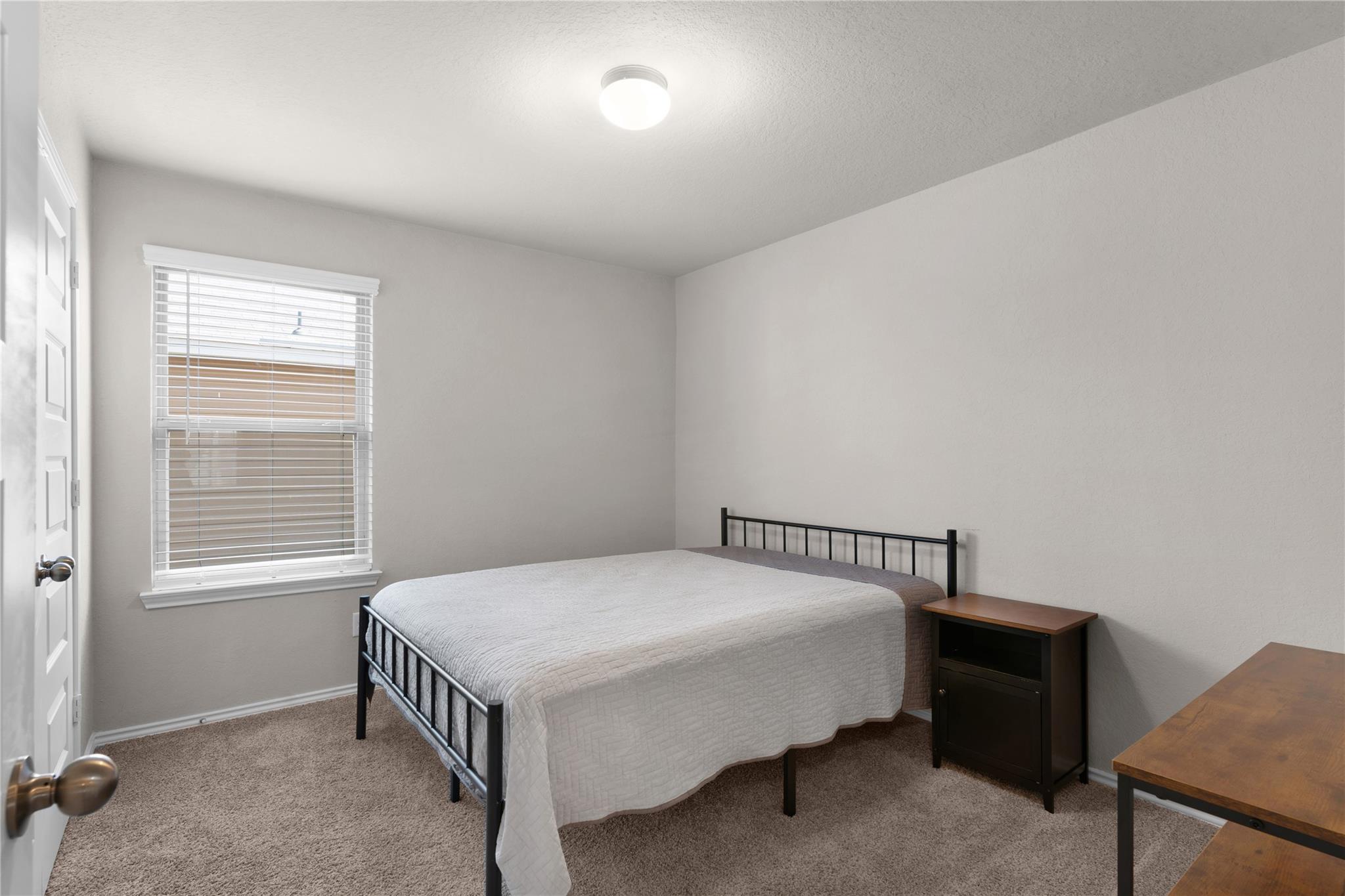 1027 Slight St Property Photo 24