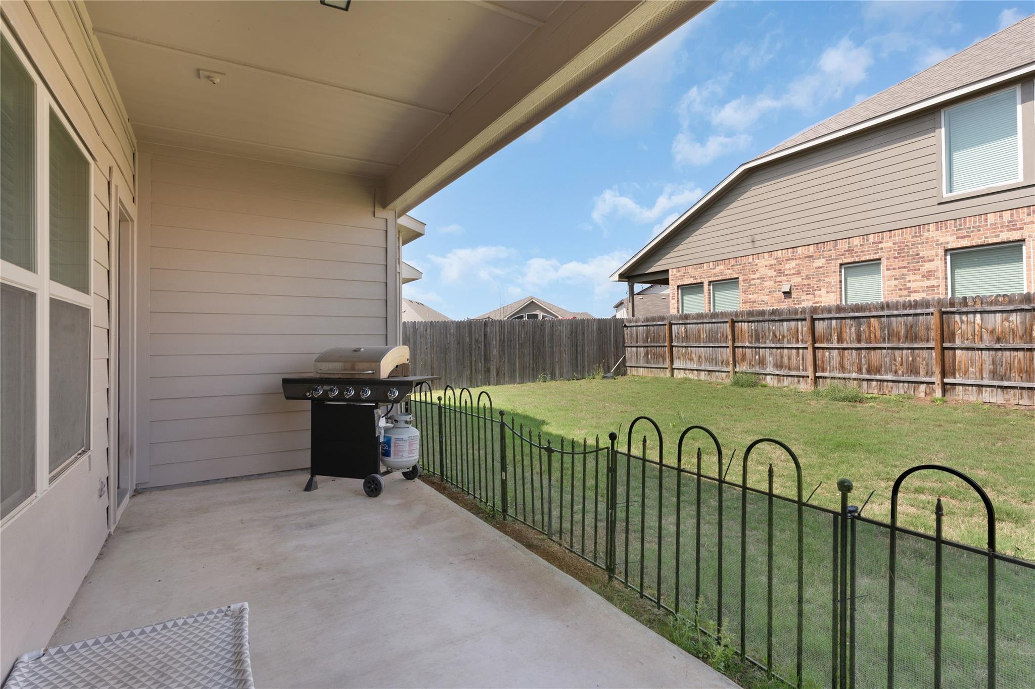 1027 Slight St Property Photo 29