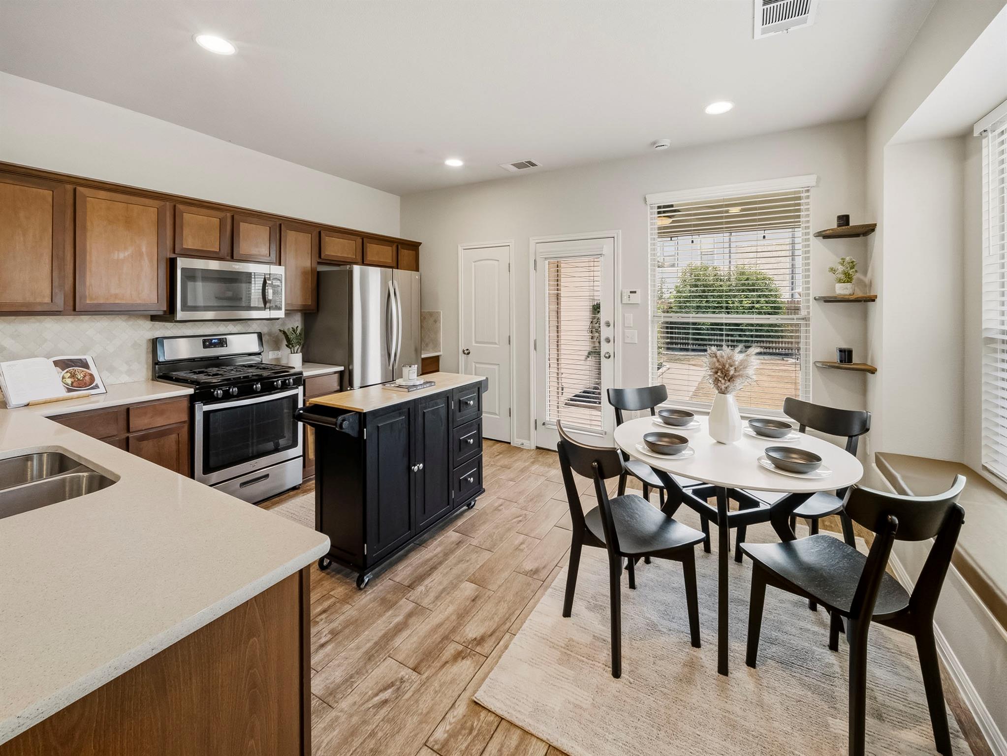 8149 Daisy Cutter Xing Property Photo 12
