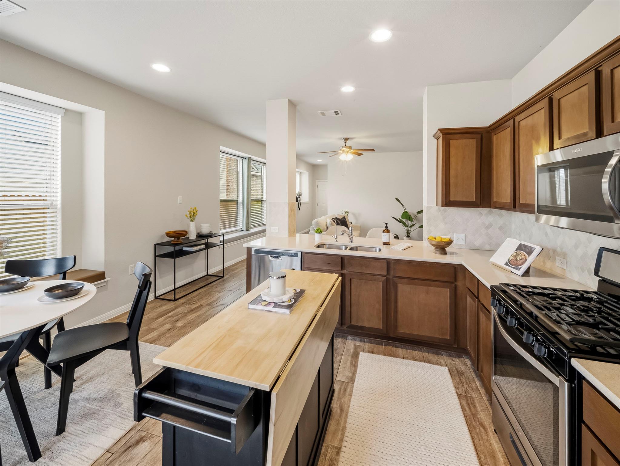 8149 Daisy Cutter Xing Property Photo 13