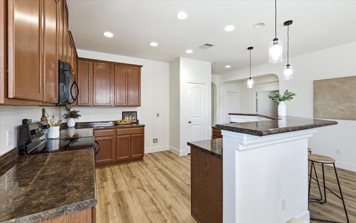 1113 Renaissance Trl Property Photo 8
