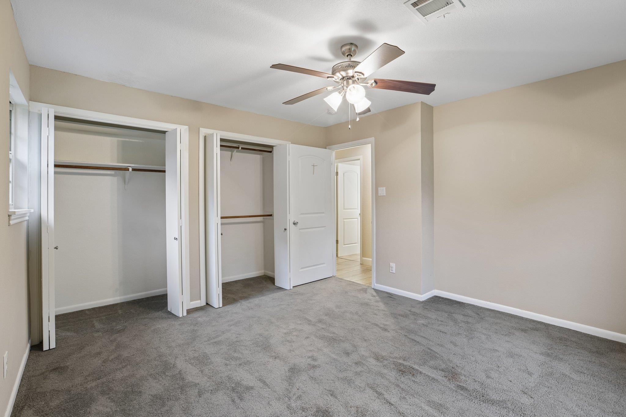 810 Vogel Dr Property Photo 27