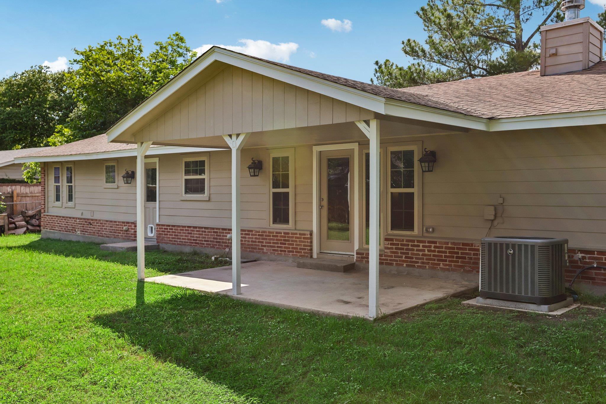 810 Vogel Dr Property Photo 33
