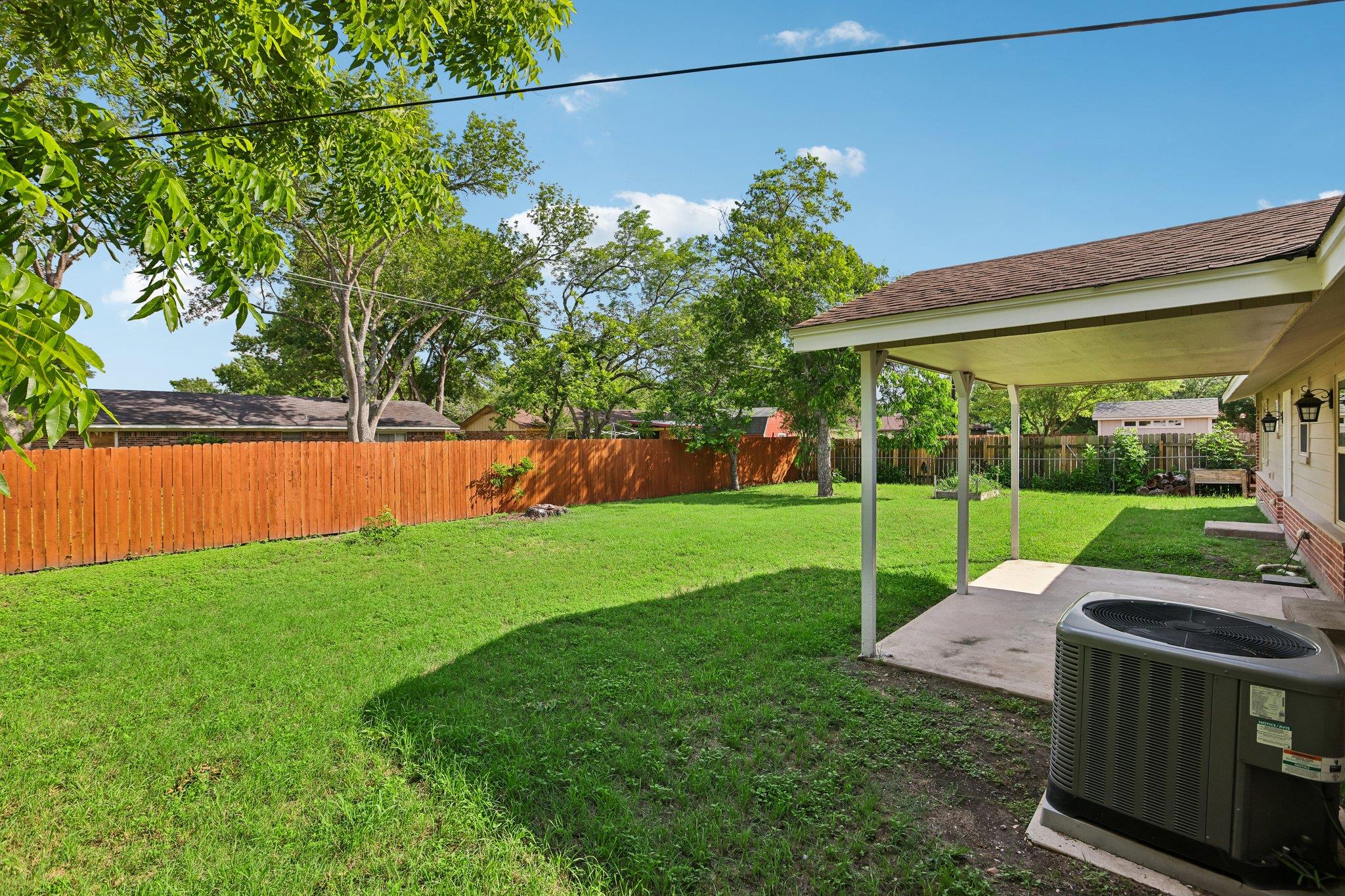 810 Vogel Dr Property Photo 36