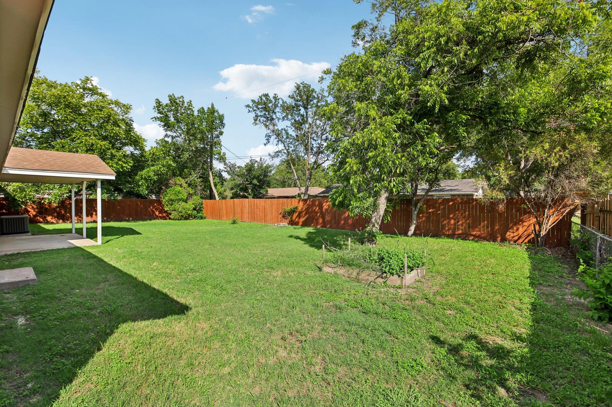 810 Vogel Dr Property Photo 37