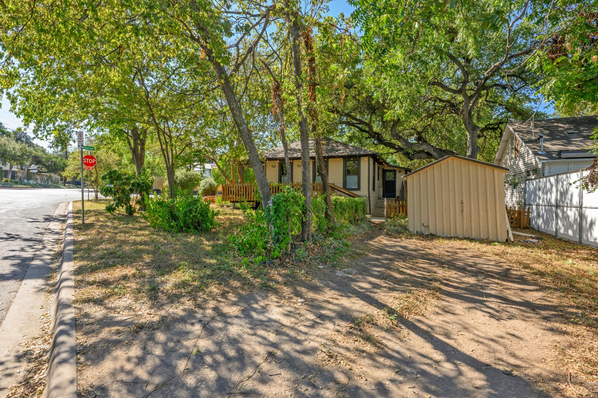1300 Nickerson St Property Photo 22