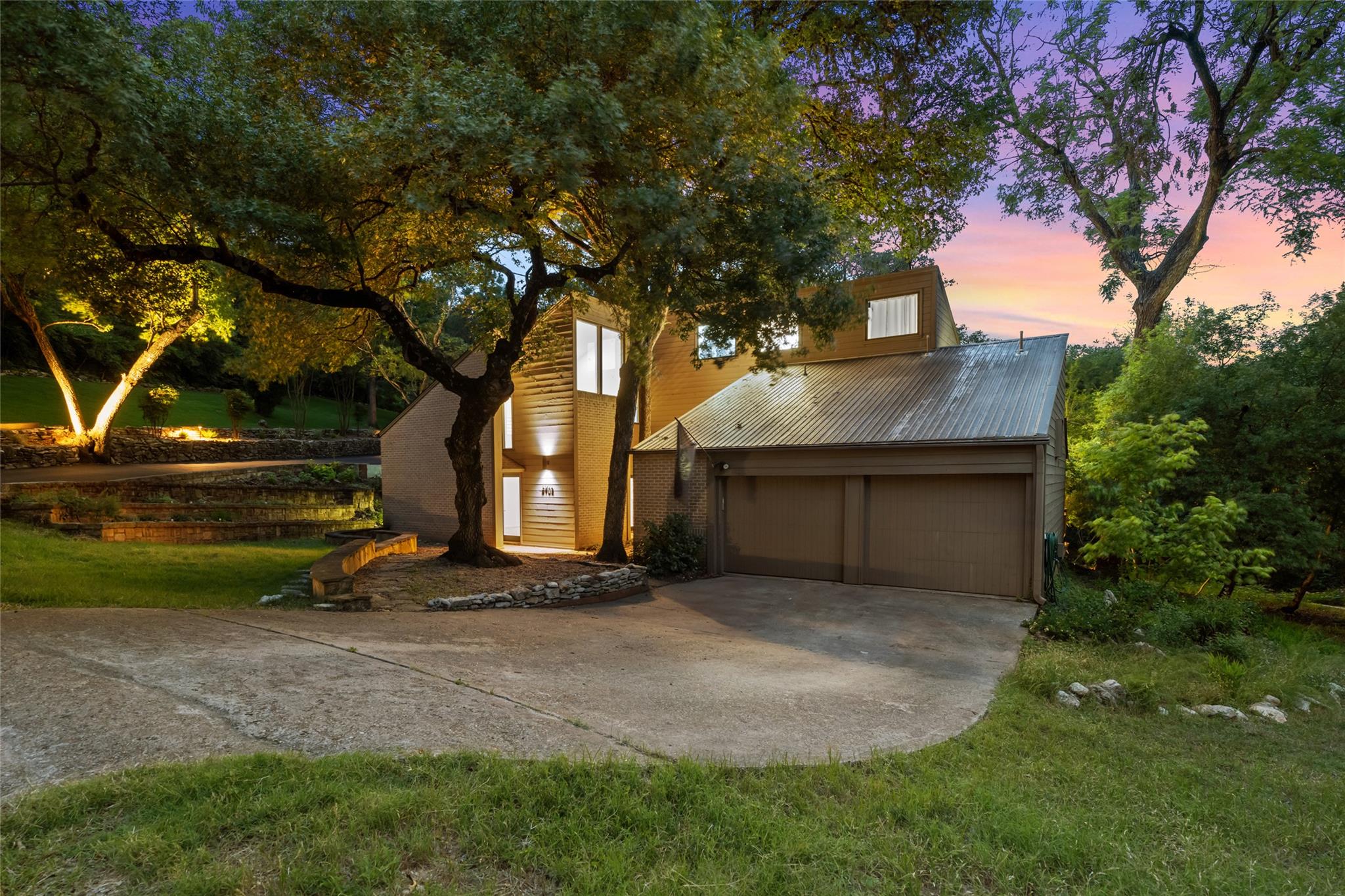 5902 Tumbling Cir Property Photo 1