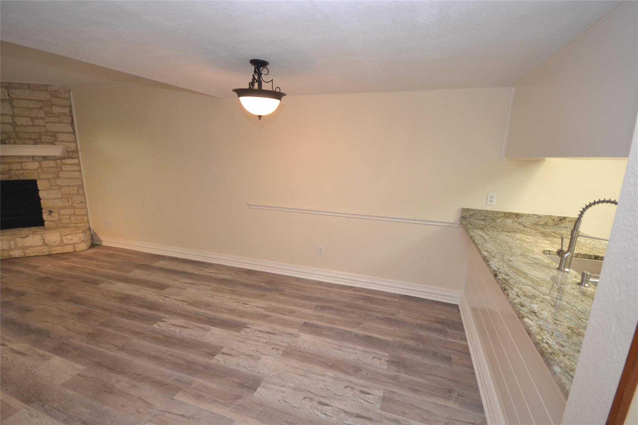 500 Hesters Crossing Rd 205 Property Photo 4