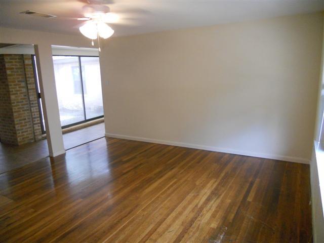 919 Keith Ln Property Photo 9