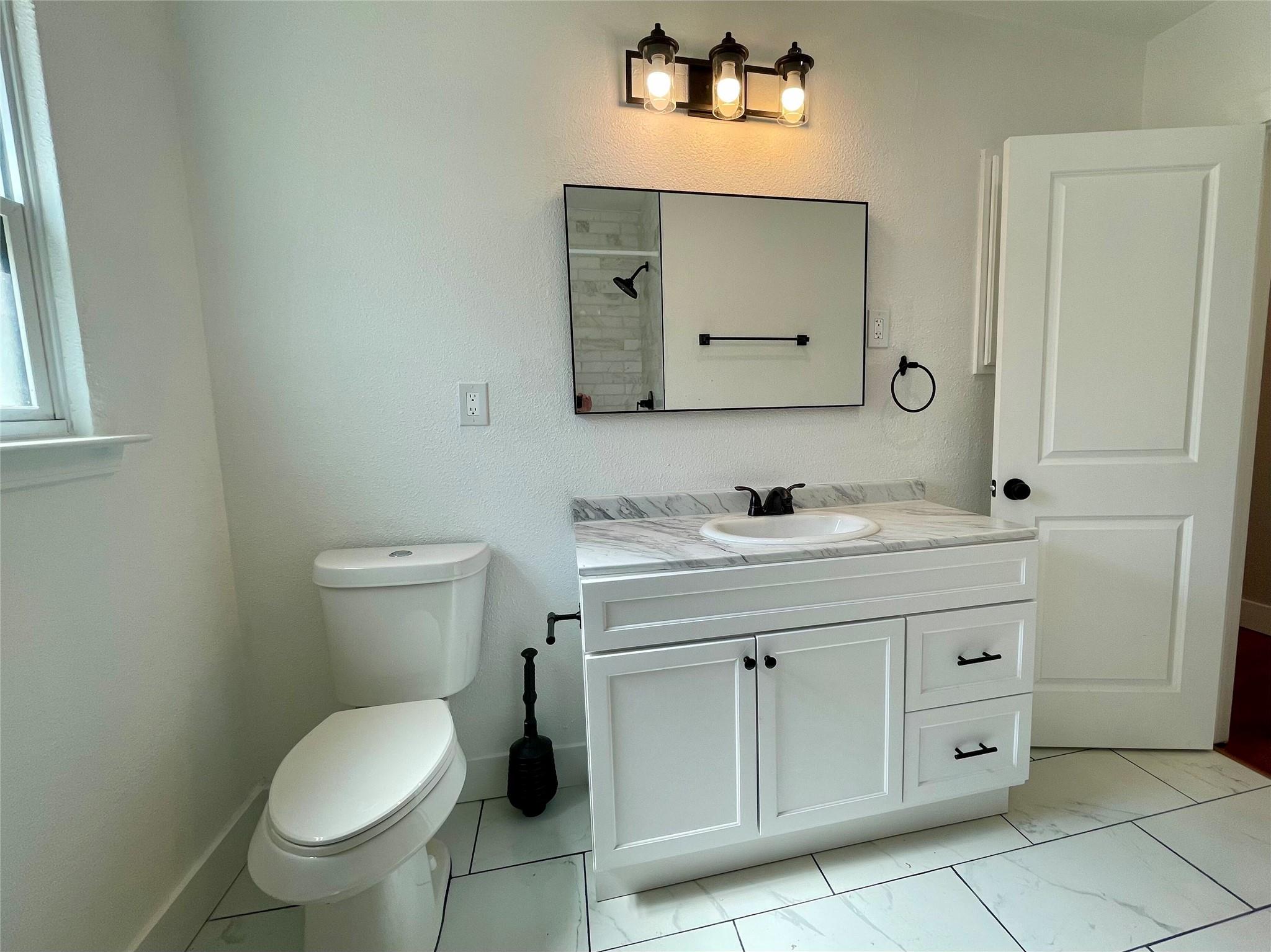 1109 Brentwood St #a Property Photo 11