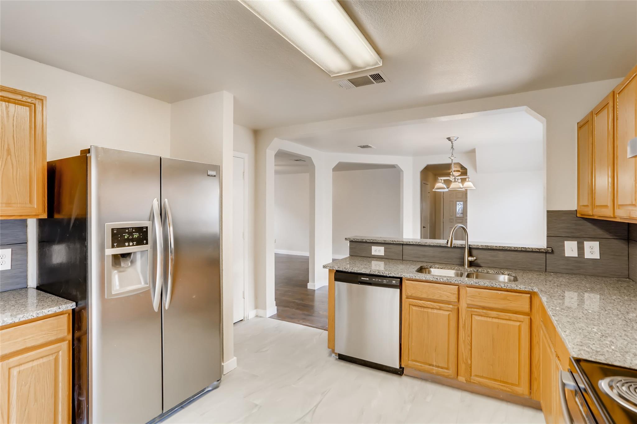 1700 Anise Dr Property Photo 8