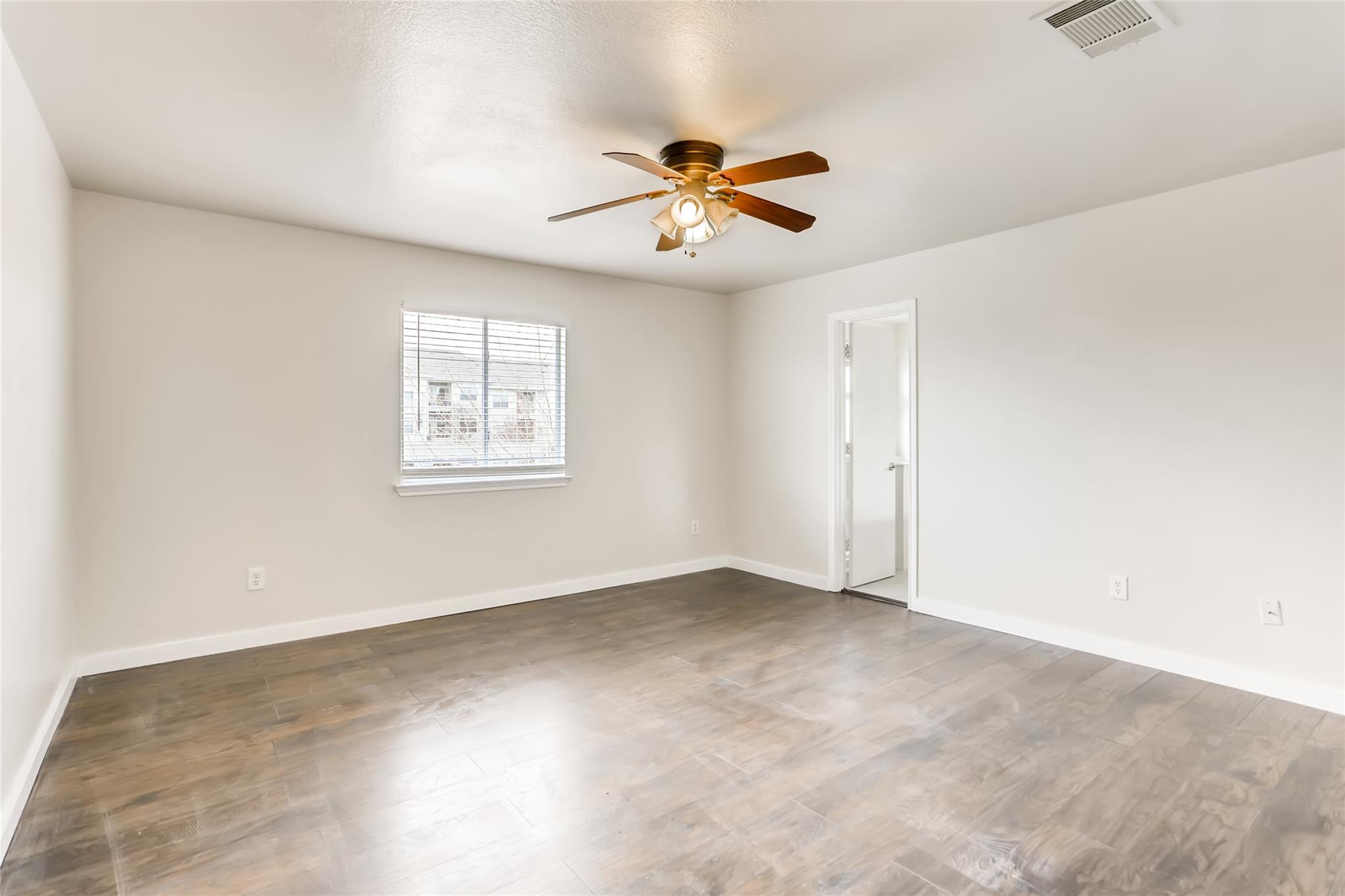 1700 Anise Dr Property Photo 14
