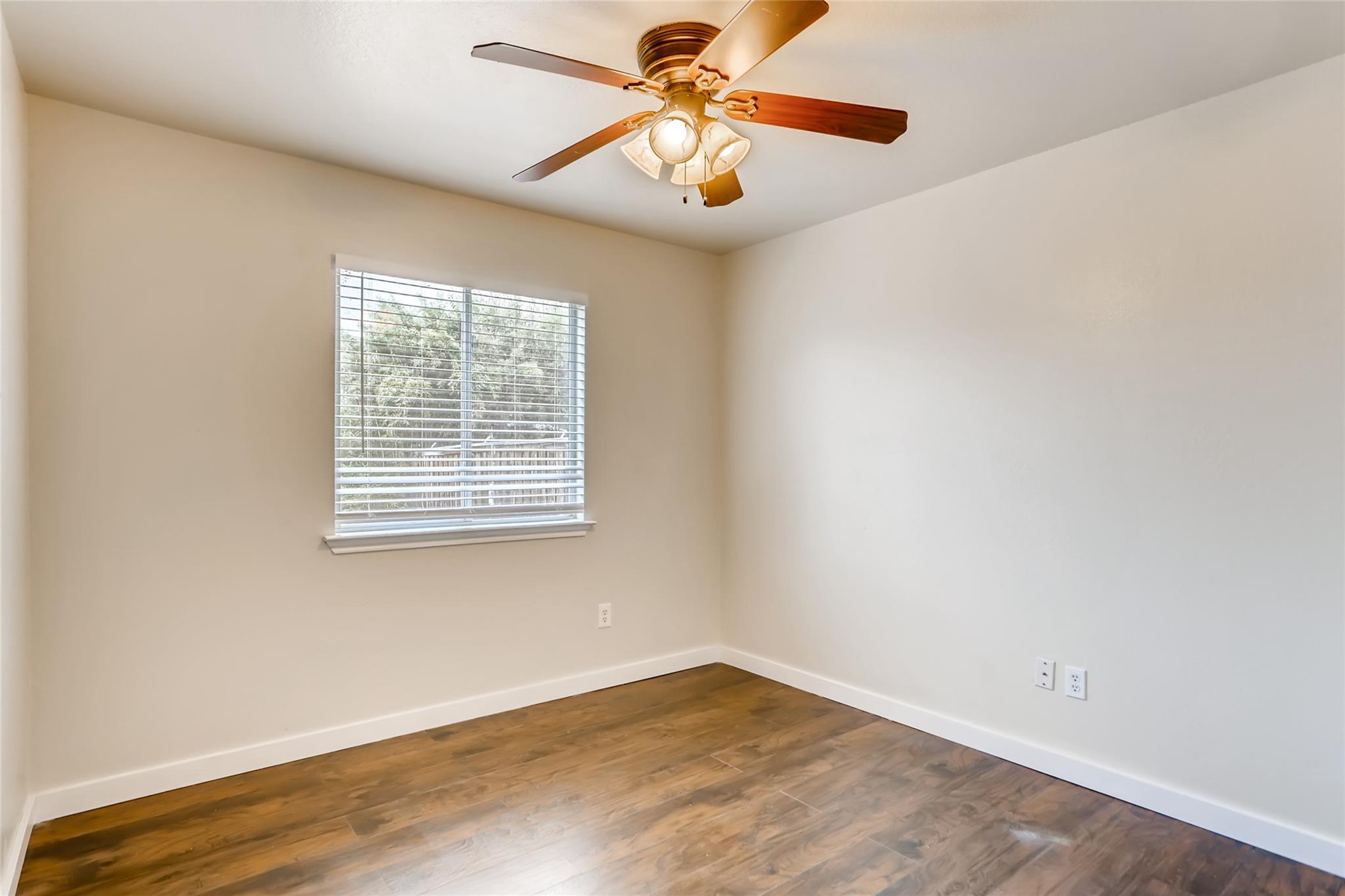 1700 Anise Dr Property Photo 18