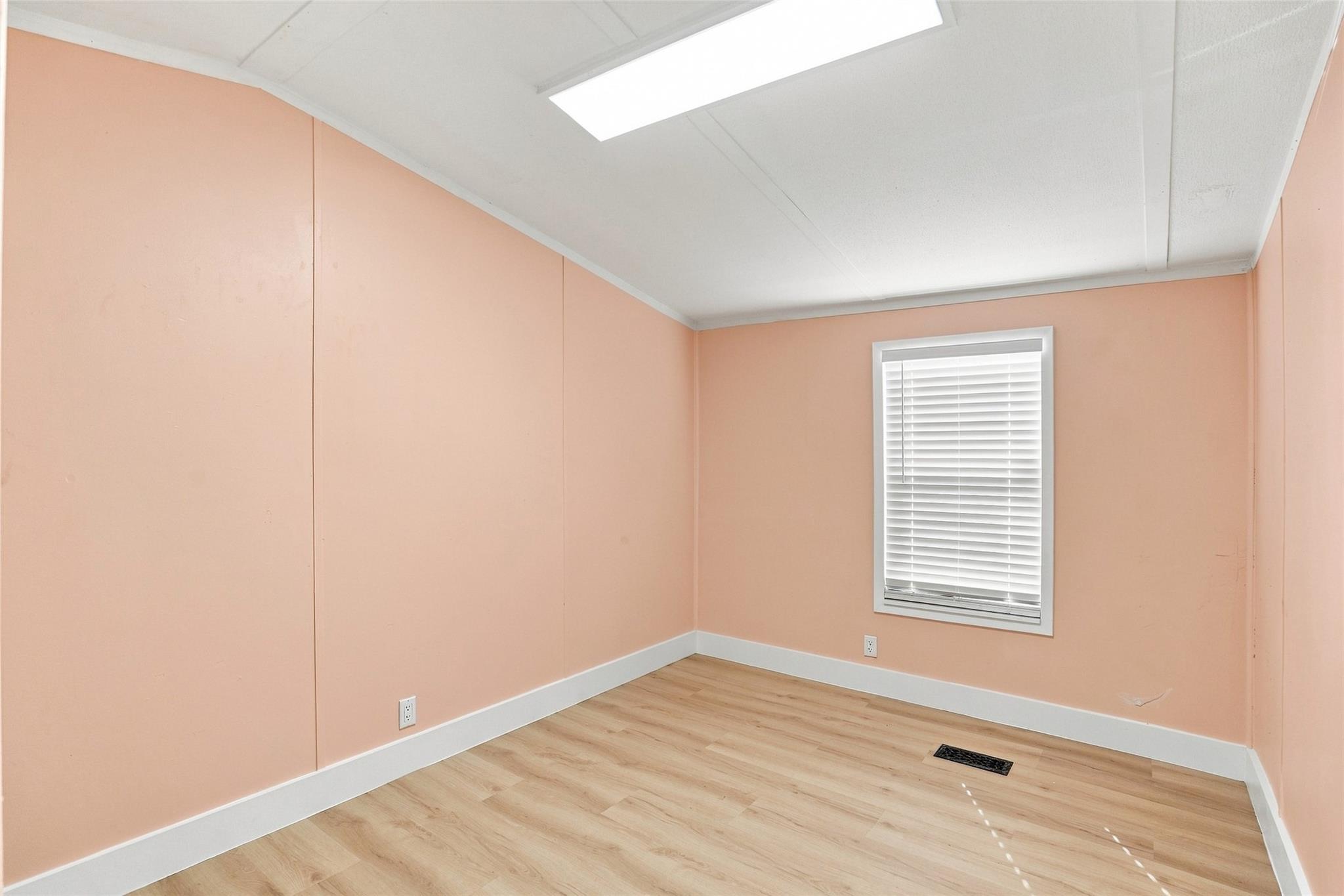 119 Reines Cv Property Photo 10