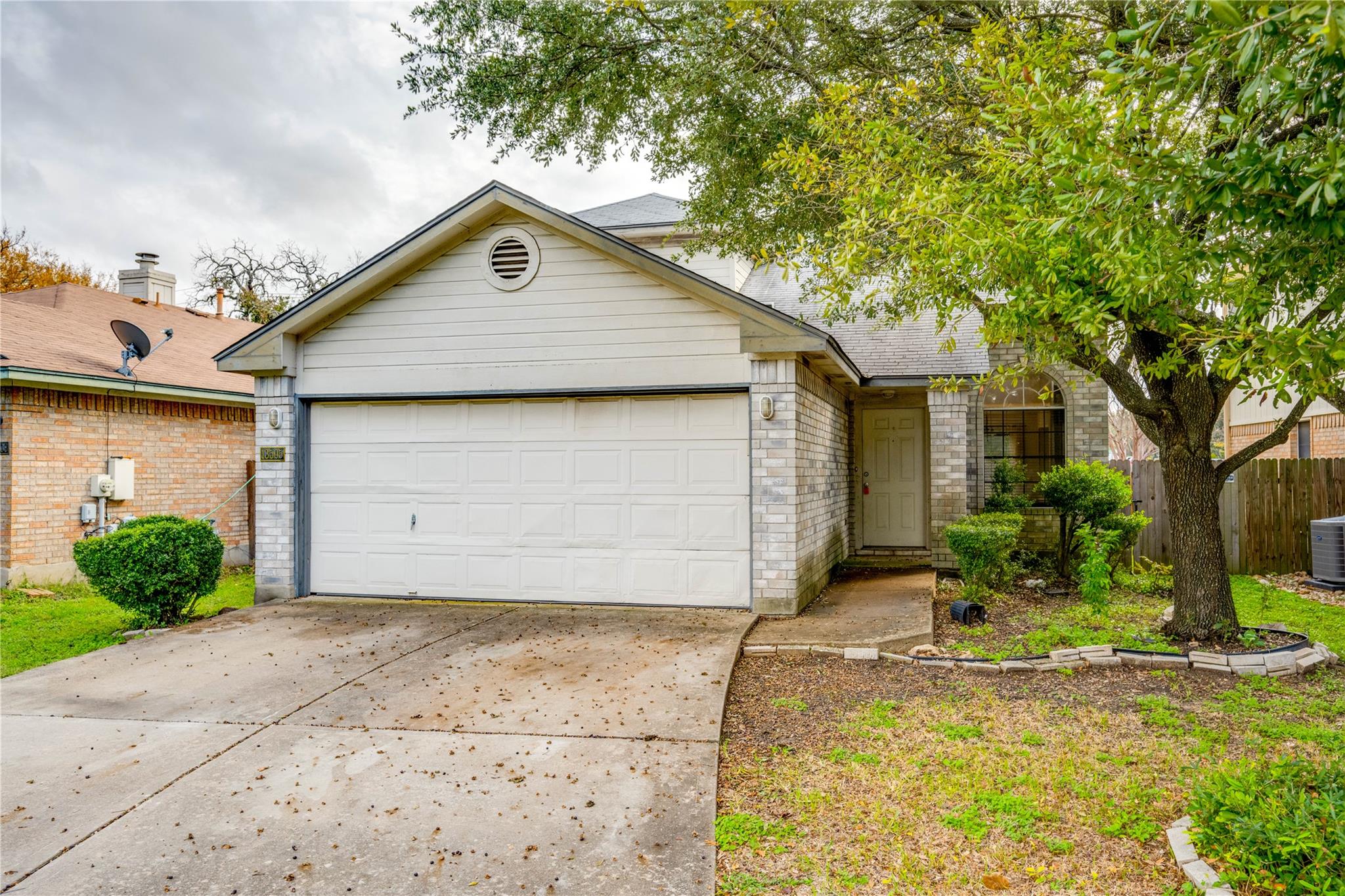 13505 Dulles Ave Property Photo 1