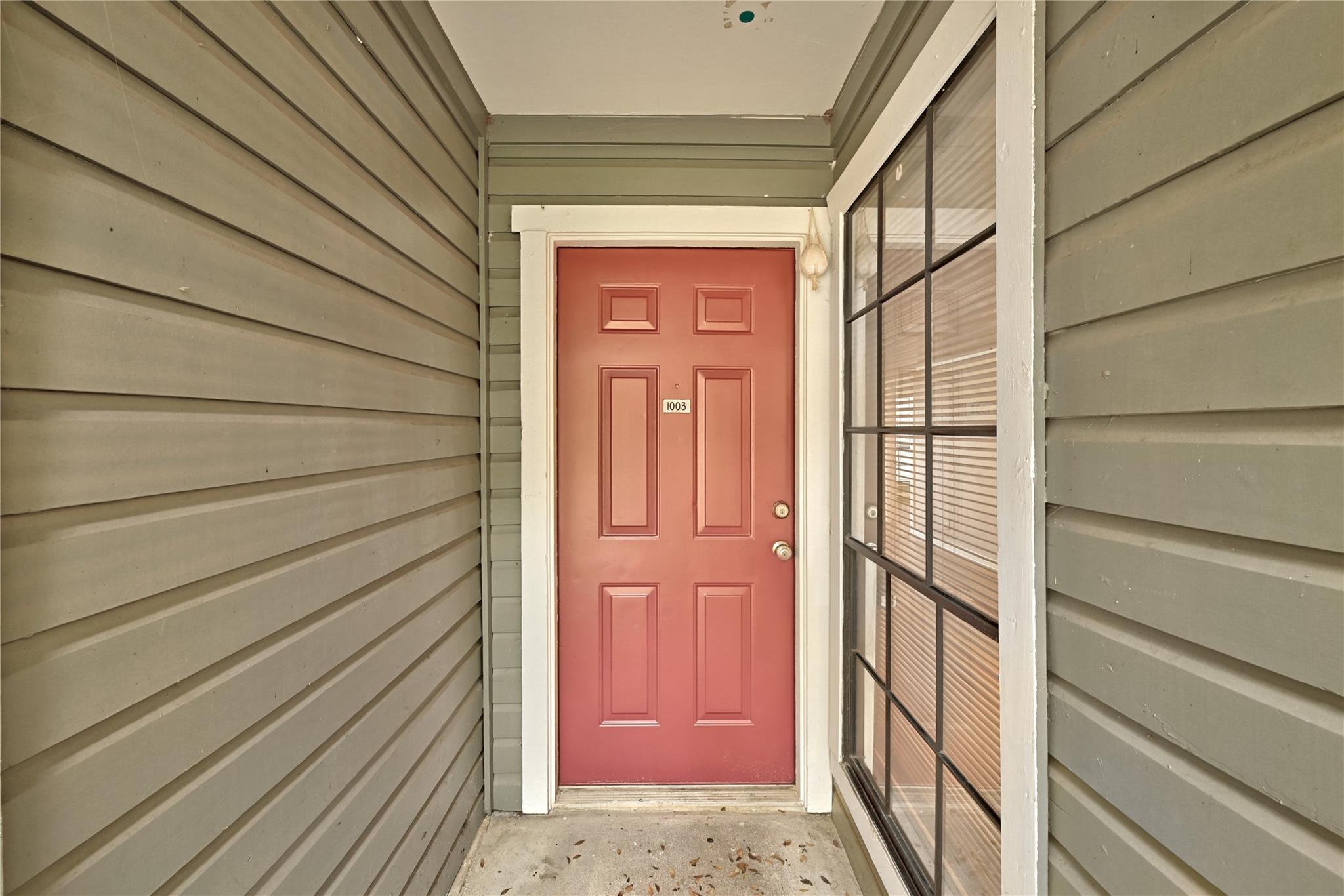 1601 Faro Dr 1003 Property Photo 2