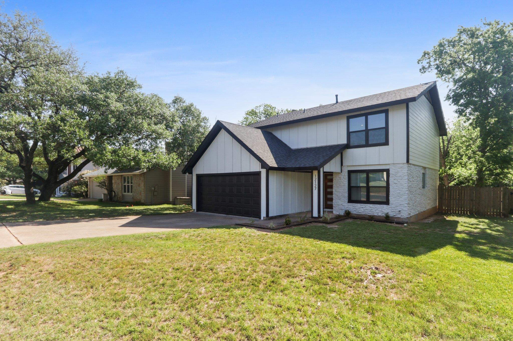 12127 Cabana Ln Property Photo 1