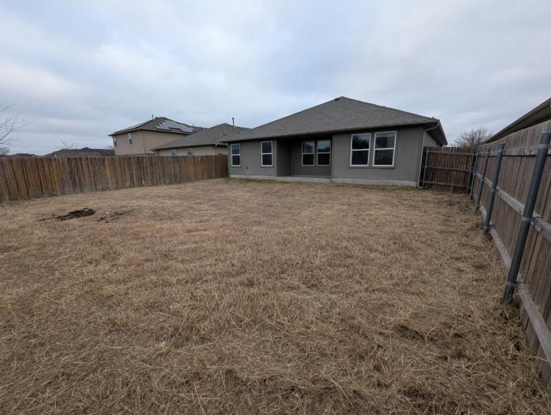 18409 Weatherby Ln Property Photo 2