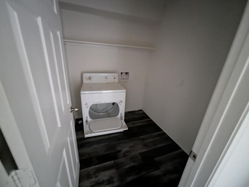 18409 Weatherby Ln Property Photo 12