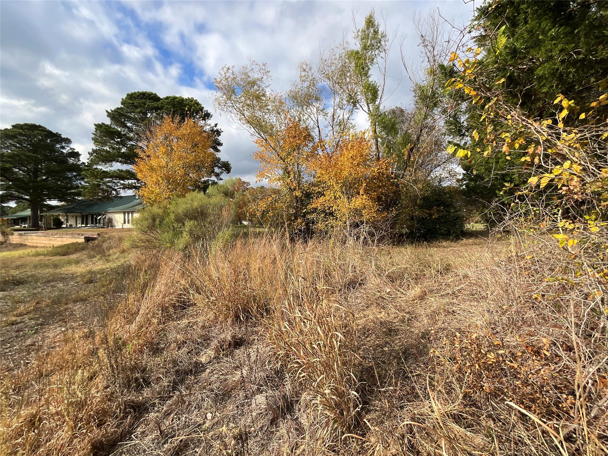 120 Shore Front Dr Property Photo 7