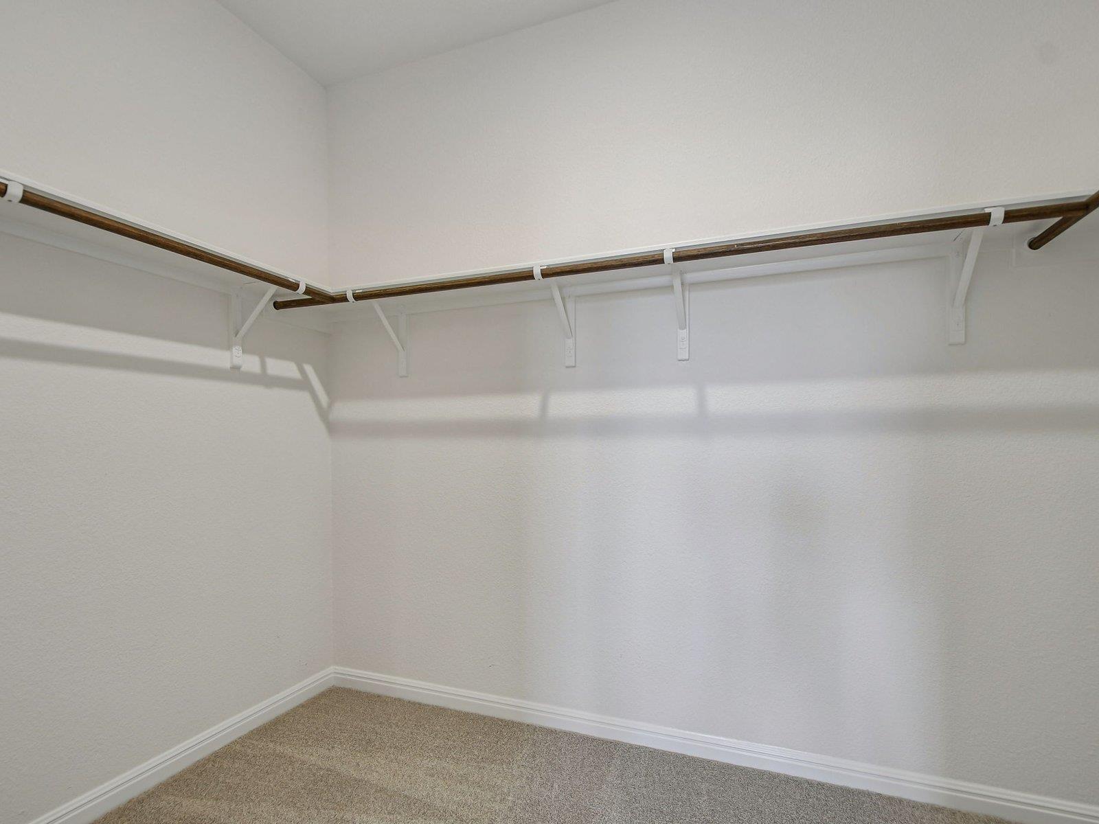 280 Red Tail Hawk Ln Property Photo 11