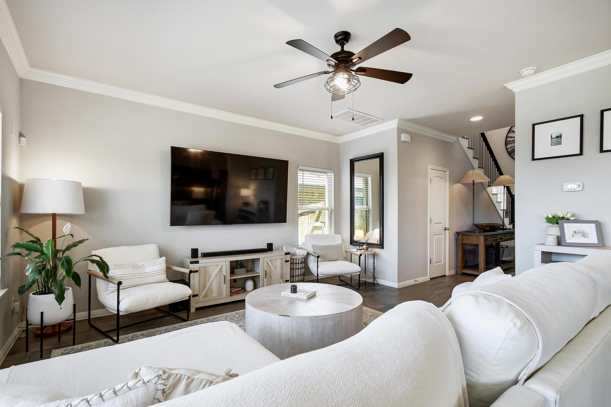713 Nautical Loop Property Photo 9