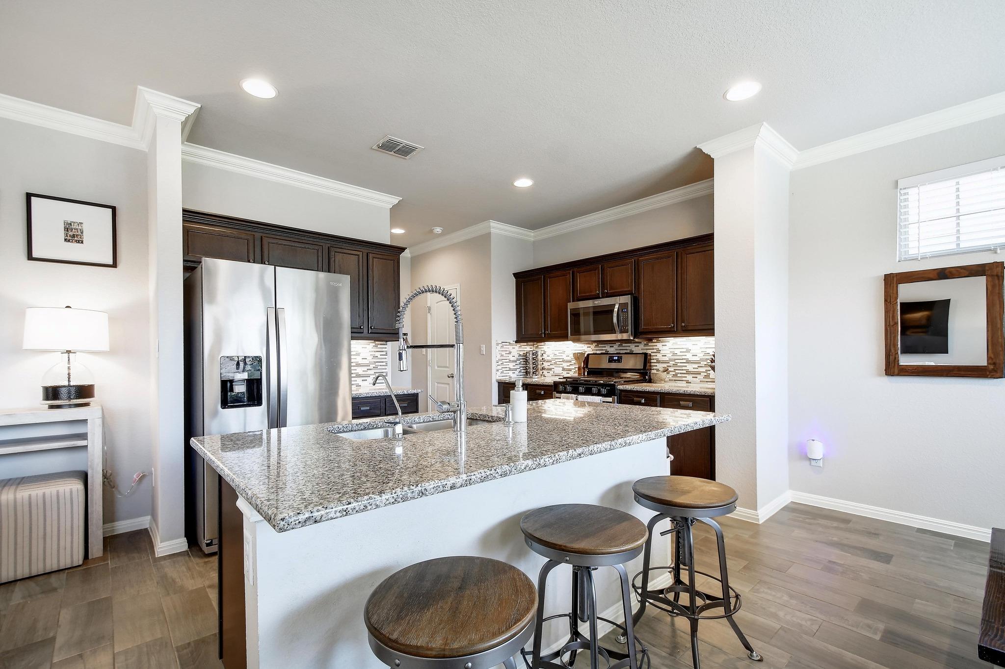 713 Nautical Loop Property Photo 10