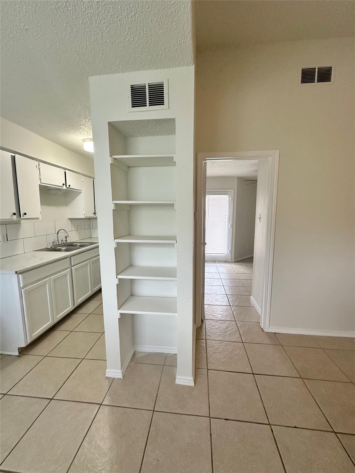 4322 Gillis St #104 Property Photo 2