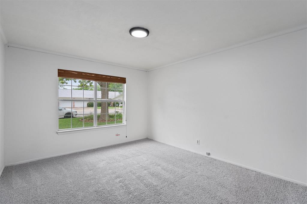 600 Dove Creek Dr Property Photo 11