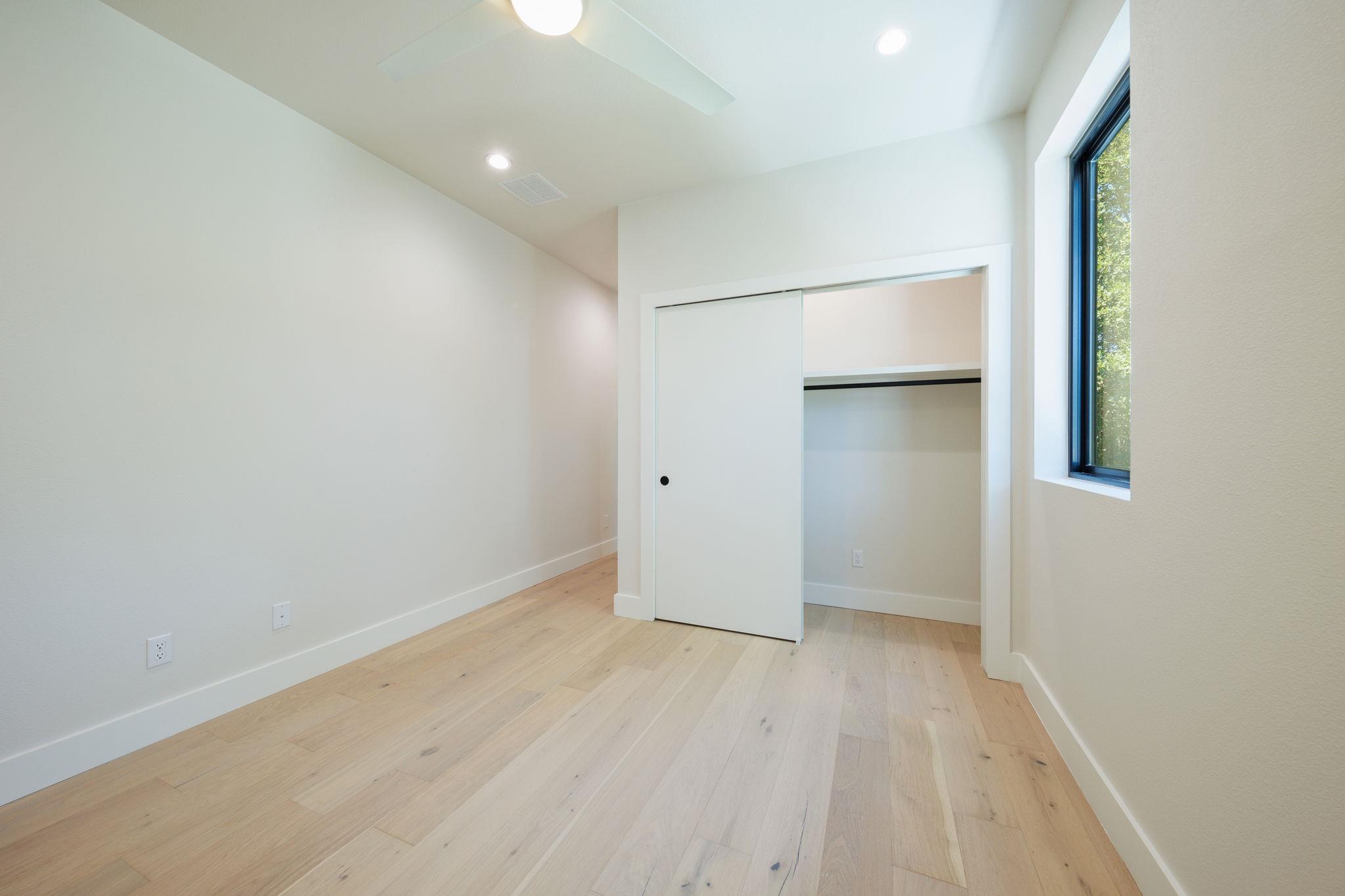 6315 Del Monte Rd #a Property Photo 23