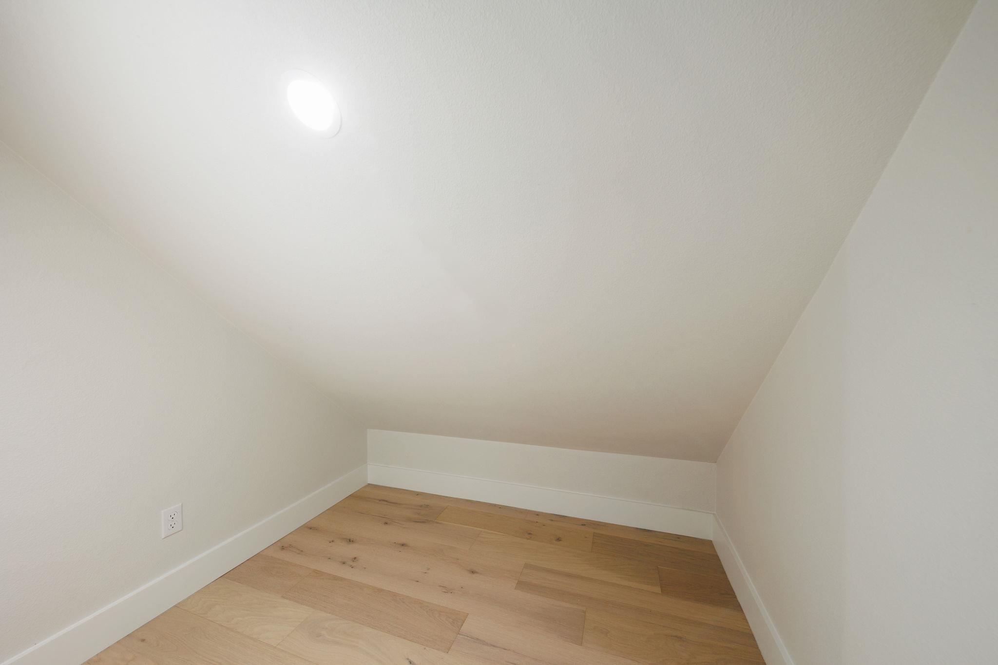 6315 Del Monte Rd #a Property Photo 31