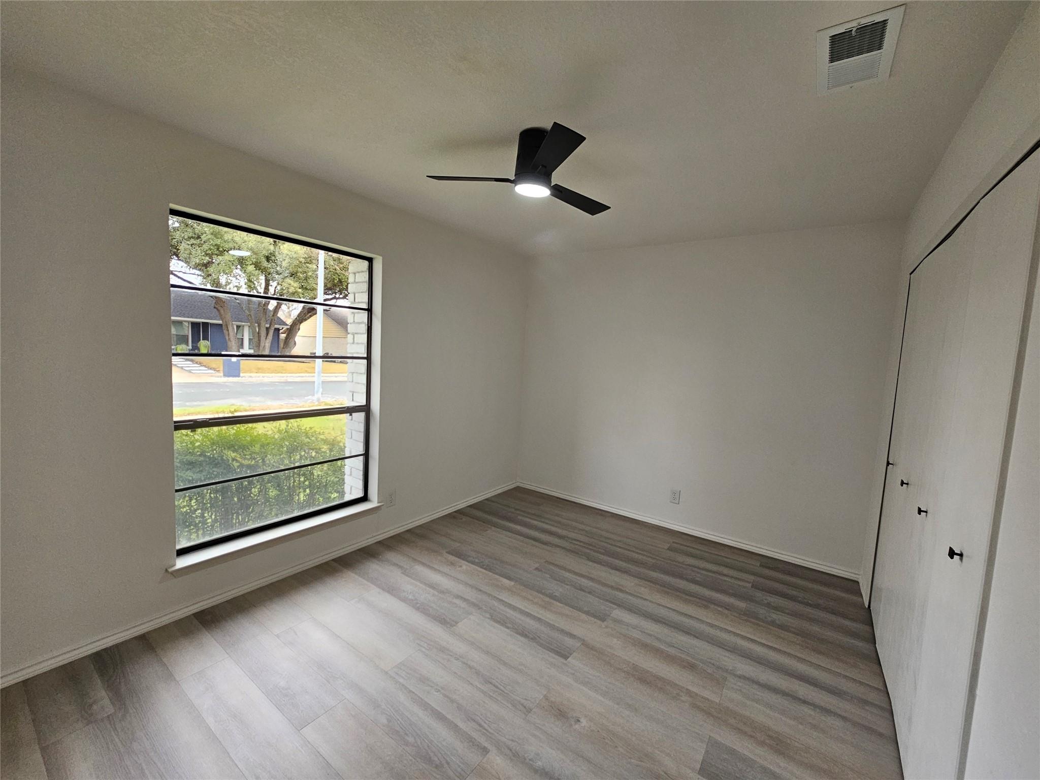 10706 Berthound Dr Property Photo 22