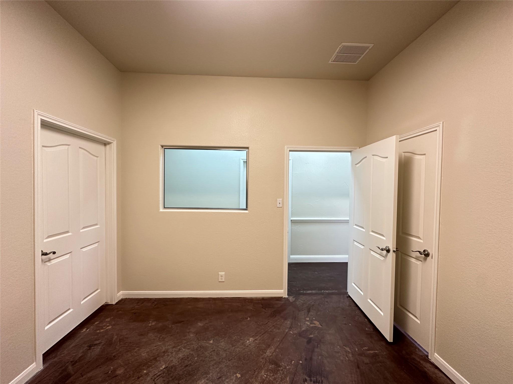 305 Limestone Ter #c3 Property Photo 11