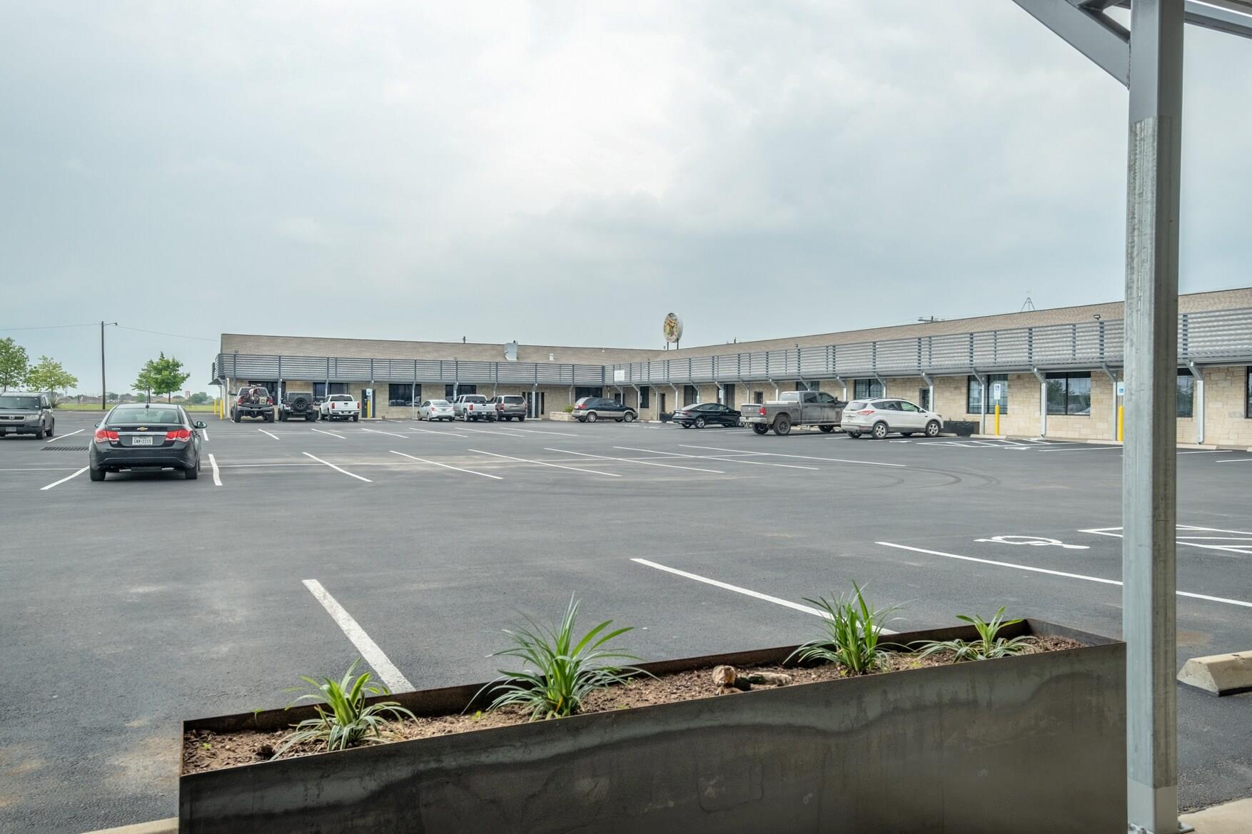 305 Limestone Ter #c3 Property Photo 14