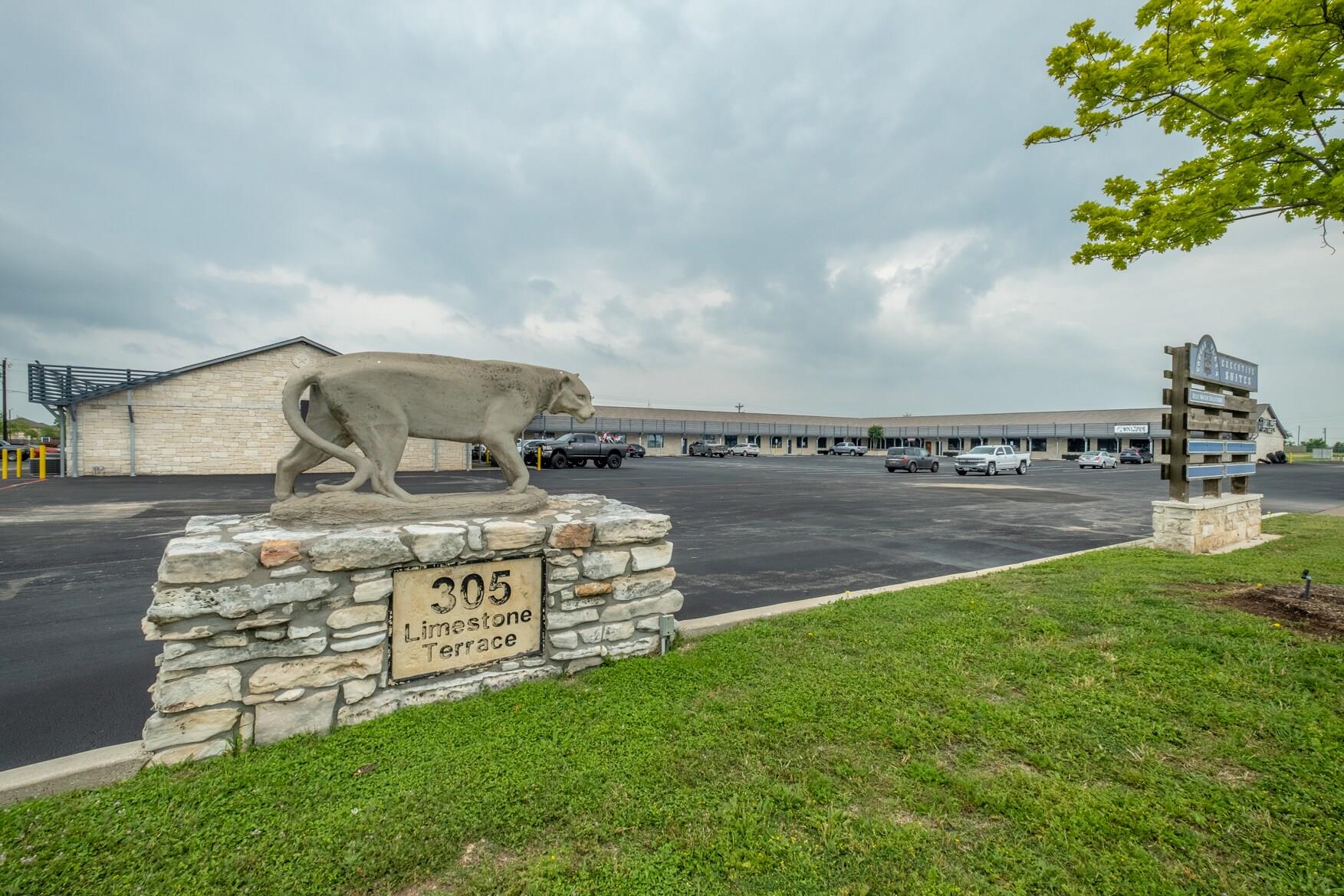 305 Limestone Ter #c3 Property Photo 18