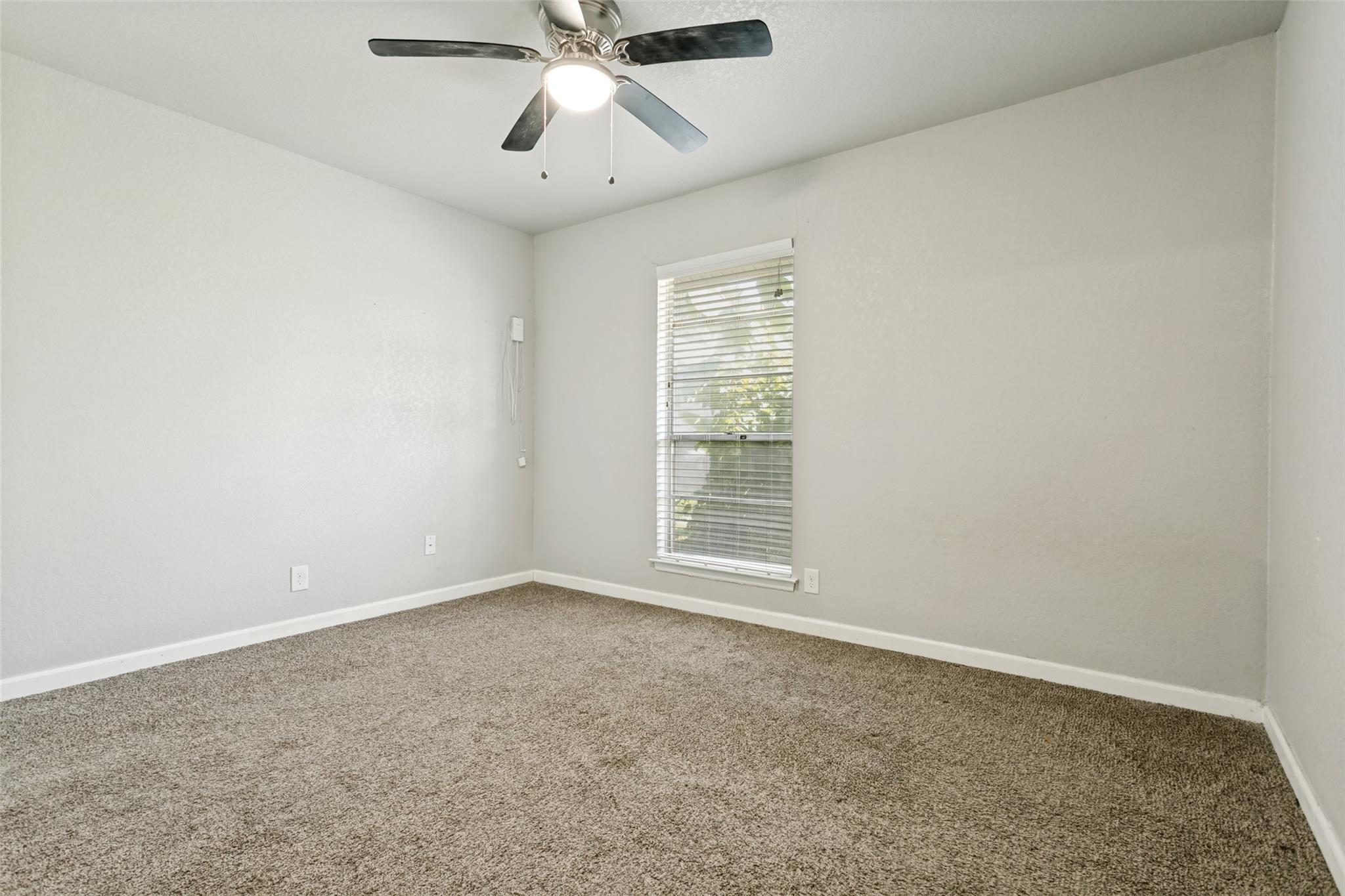 7247 Glen Hl Property Photo 16