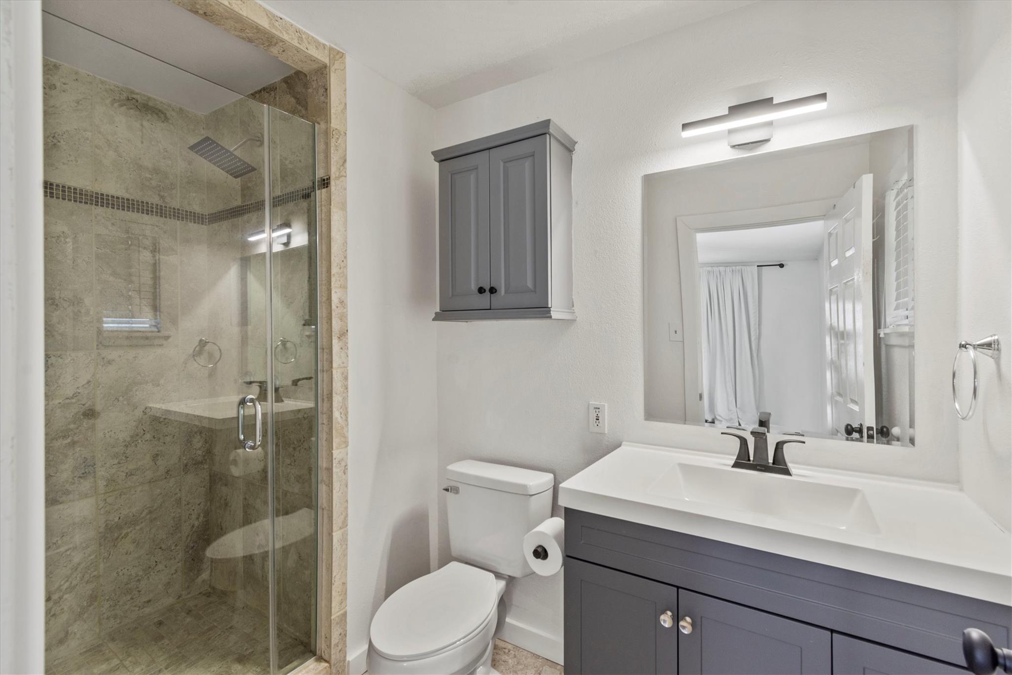 1806 Hutto Rd Property Photo 14