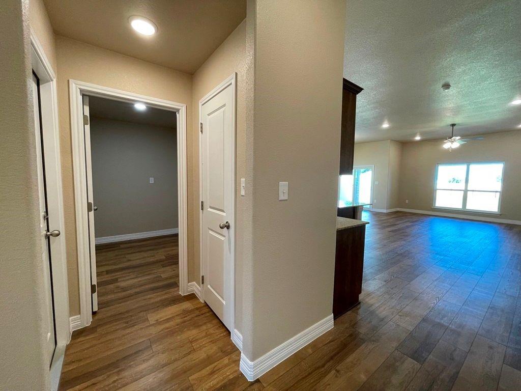 925 Coriander Rd Property Photo 6