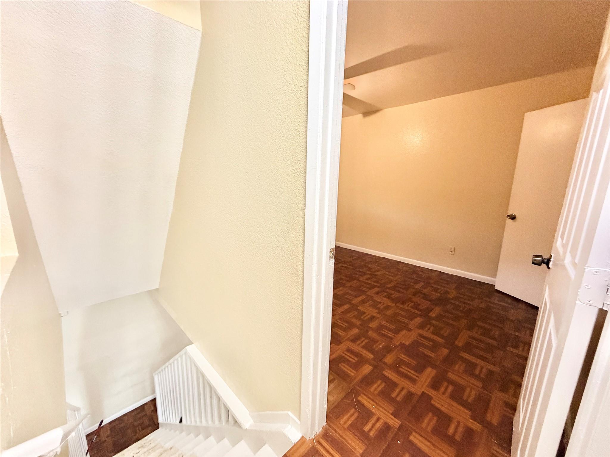 6257 Manor Rd #b Property Photo 20