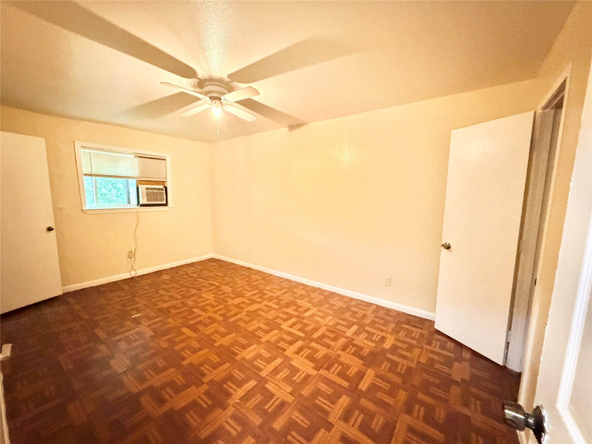 6257 Manor Rd #b Property Photo 21